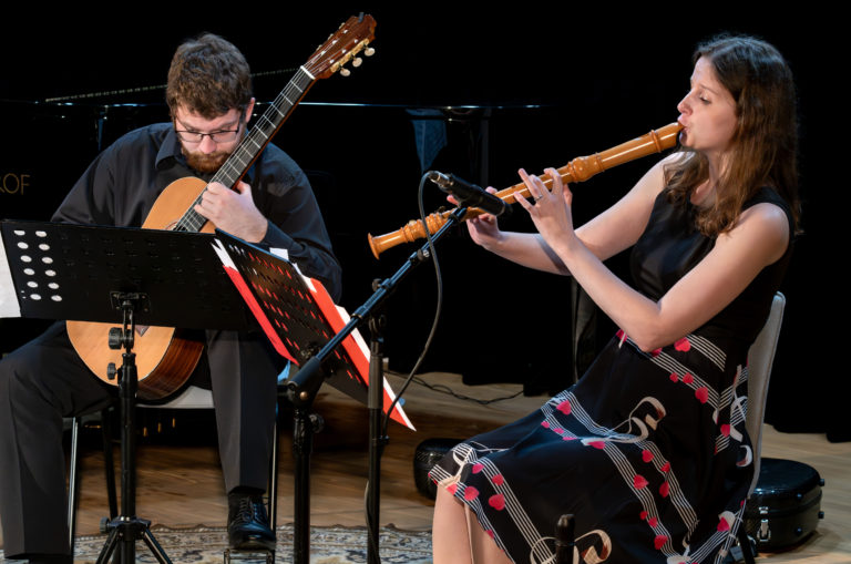 Koncert Evy Čapkové a Lukáše Herůdka Koncert Evy Čapkové a Lukáše Herůdka